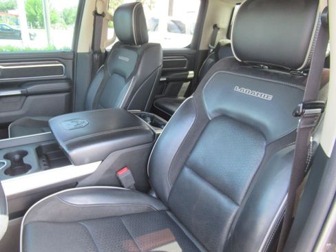 Used 2019 RAM 1500 Laramie RWD image 19