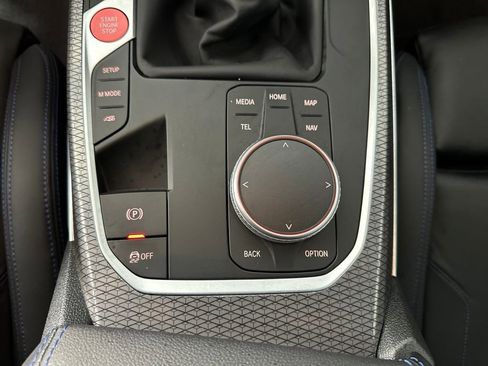 Used 2026 BMW M2 w/ Lighting Package RWD image 38
