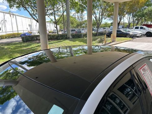 Used 2024 Mercedes-Benz C 300 Sedan image 14