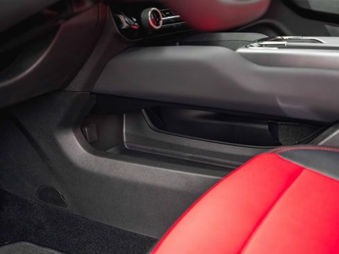 New 2025 Chevrolet Equinox EV RS image 46