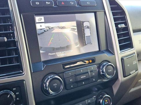 Used 2019 Ford F250 Lariat w/ Lariat Ultimate Package image 14