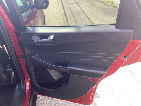 Used 2023 Ford Escape ST-Line Select w/ Tech Pack #2 image 12