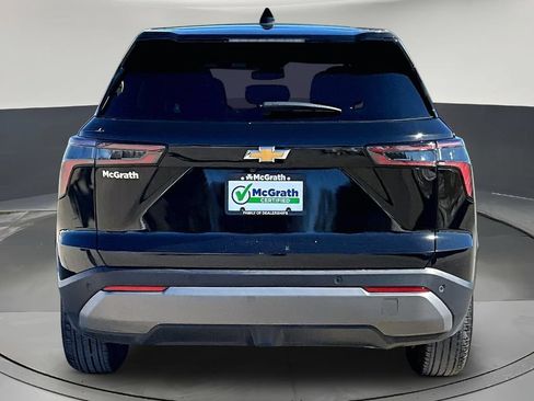 Used 2025 Chevrolet Equinox LT AWD/4WD image 6