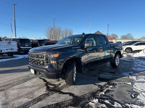 Used 2022 Chevrolet Silverado 1500 Custom image 7