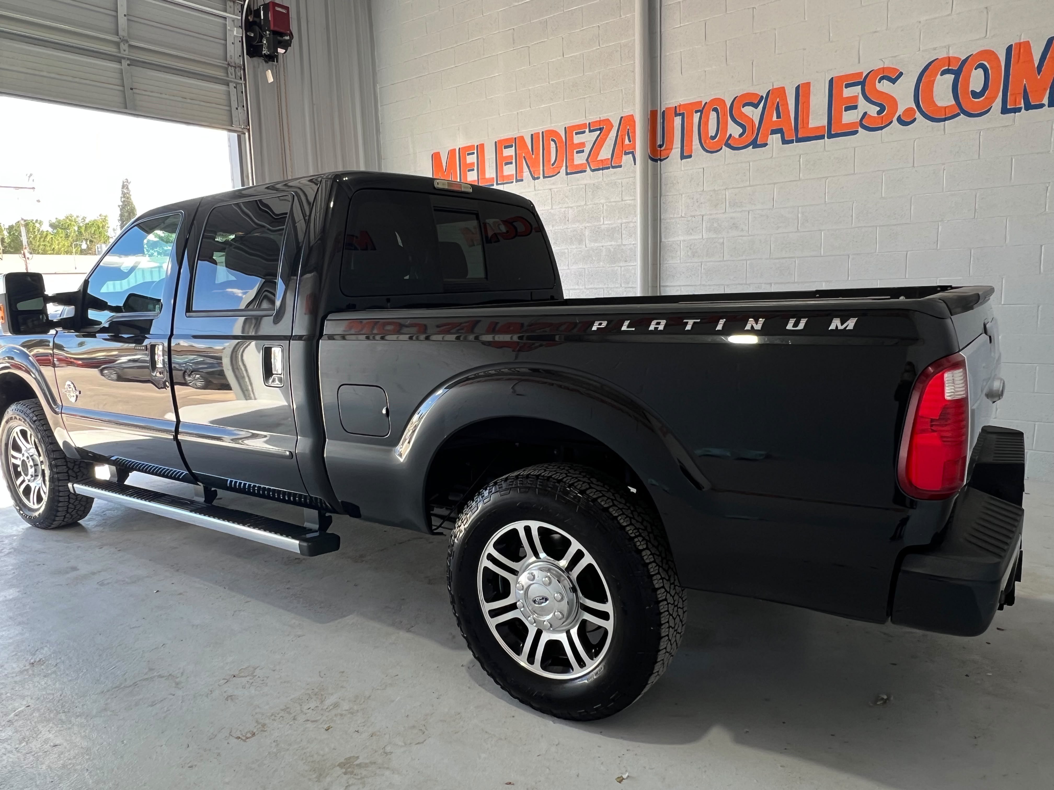 Used 2015 Ford F250 Platinum w/ FX4 Off-Road Package AWD/4WD image 3