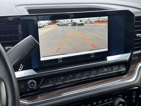 Used 2025 Chevrolet Silverado 1500 LT image 25