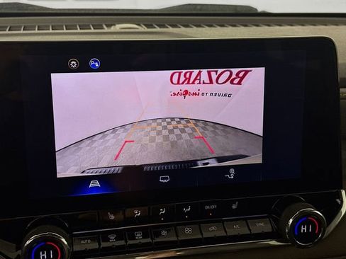 Used 2024 Chevrolet Colorado ZR2 w/ Safety Package image 16