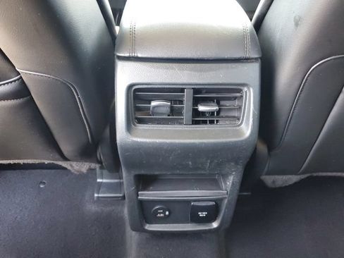 Used 2021 Ford Edge SEL w/ Convenience Package FWD image 11