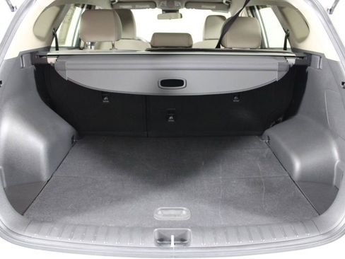 Used 2019 Hyundai Tucson SE image 15