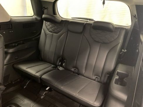 Used 2021 Hyundai Palisade Limited image 23