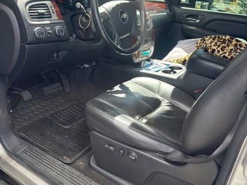 Used 2009 Chevrolet Silverado 3500 LTZ AWD/4WD image 10
