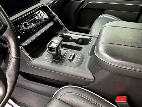 Used 2023 GMC Sierra 1500 AT4X w/ AT4X AEV Edition AWD/4WD image 19
