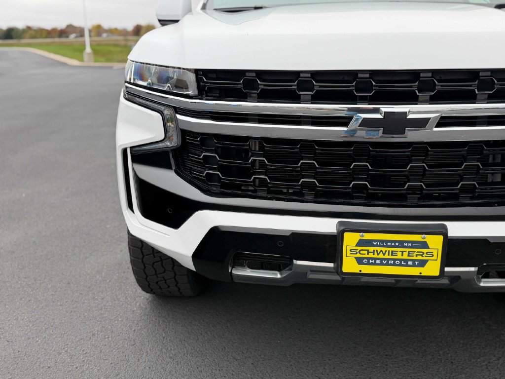 Used 2023 Chevrolet Tahoe 4WD image 4