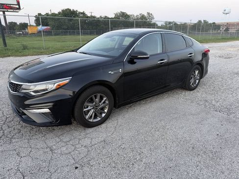 Used 2019 Kia Optima LX FWD image 3