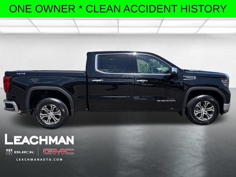 Certified 2025 GMC Sierra 1500 4x4 Crew Cab SLT image 2