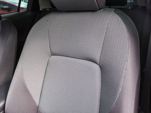New 2026 Toyota Prius LE FWD image 17