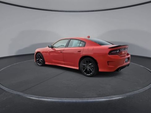 Used 2022 Dodge Charger R/T w/ Blacktop Package image 6