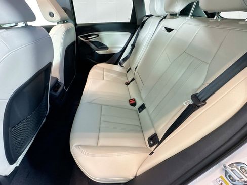 New 2025 Audi Q6 e-tron Premium AWD/4WD image 21