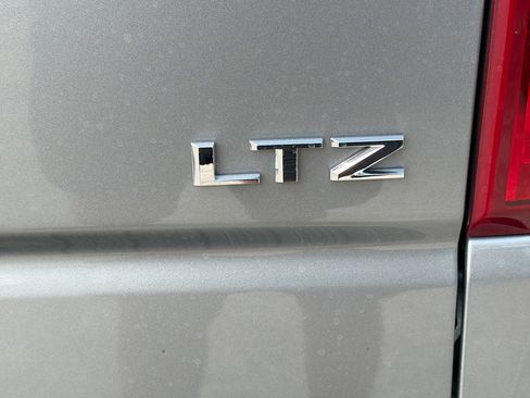 Used 2024 Chevrolet Silverado 1500 LTZ w/ LTZ Premium Package image 12