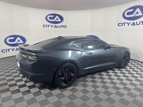 Used 2021 Chevrolet Camaro SS RWD image 3