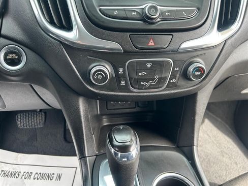 Used 2020 Chevrolet Equinox LT FWD image 20
