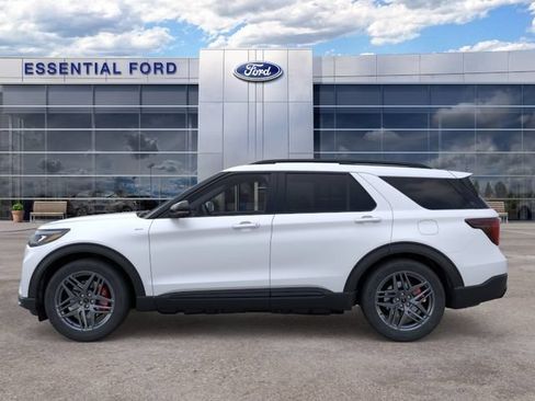 New 2026 Ford Explorer ST-Line w/ ST-Line Street Pack RWD image 3