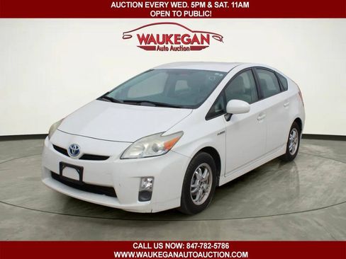 Used 2010 Toyota Prius Five FWD image 1