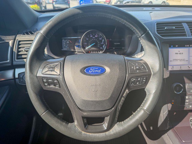 Used 2019 Ford Explorer XLT w/ Equipment Group 201A FWD image 9