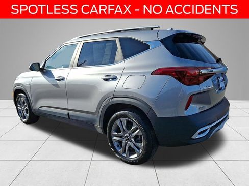 Used 2023 Kia Seltos S image 6