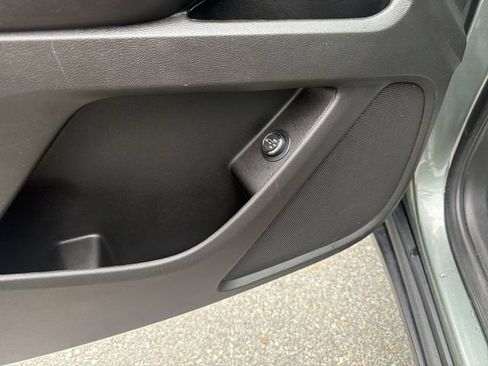 Used 2023 Chevrolet Traverse LT w/ LPO, Floor Liner Package AWD/4WD image 25