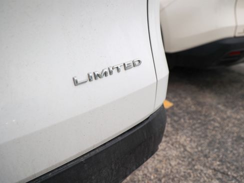 Certified 2025 Toyota Grand Highlander FWD image 11