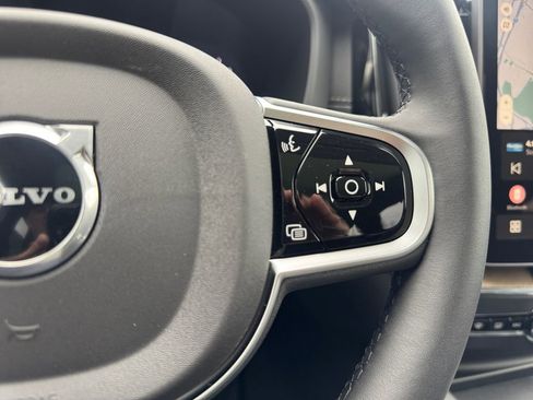 New 2026 Volvo XC60 T8 Ultra w/ Protection Package Premier AWD/4WD image 15