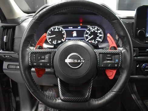 Used 2022 Nissan Pathfinder SL w/ Lighting Package (N92) image 25