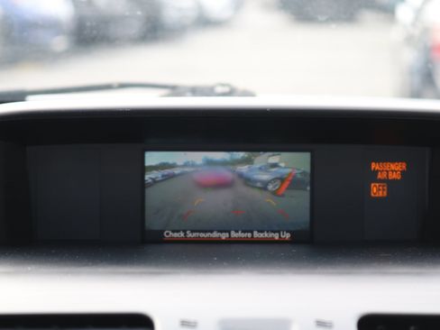 Used 2014 Subaru Forester 2.5i Premium w/ All-Weather Package image 21