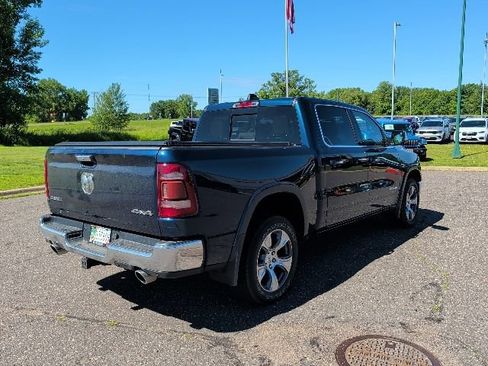 Used 2020 RAM 1500 Laramie AWD/4WD image 16