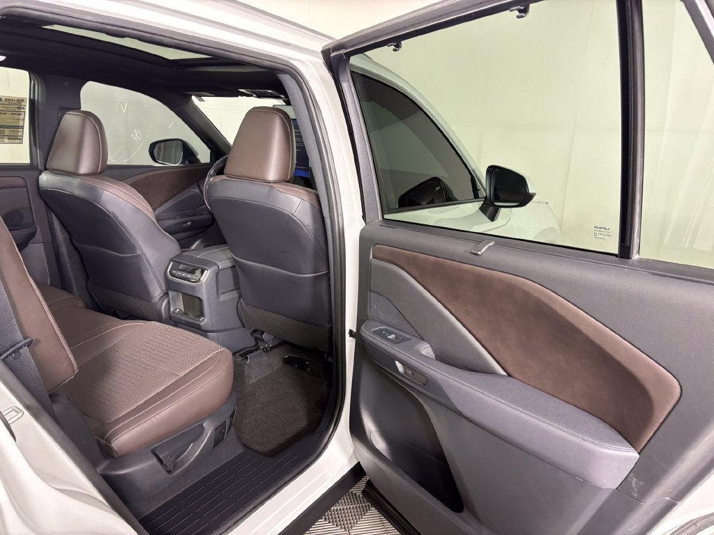 Used 2024 Lexus TX 350 AWD w/ Technology Package image 37