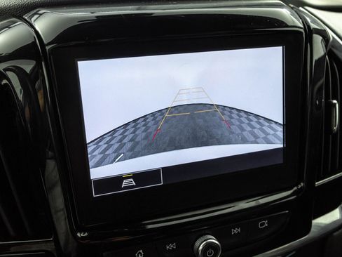 Used 2023 Chevrolet Traverse LT AWD/4WD image 10