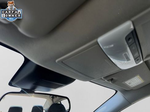 Used 2025 Nissan Sentra S image 27