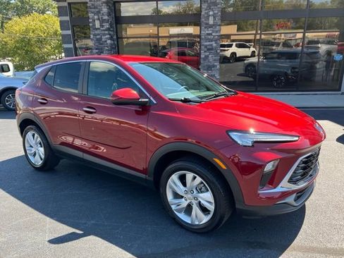 Used 2024 Buick Encore GX Preferred w/ Comfort Package image 16