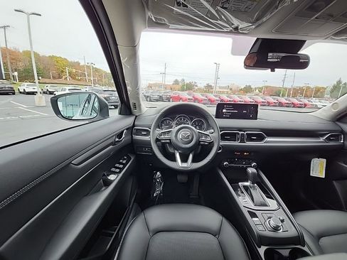 New 2025 MAZDA CX-5 AWD 2.5 S w/ Select Package image 6