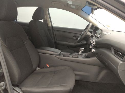 Used 2025 Nissan Sentra S image 21