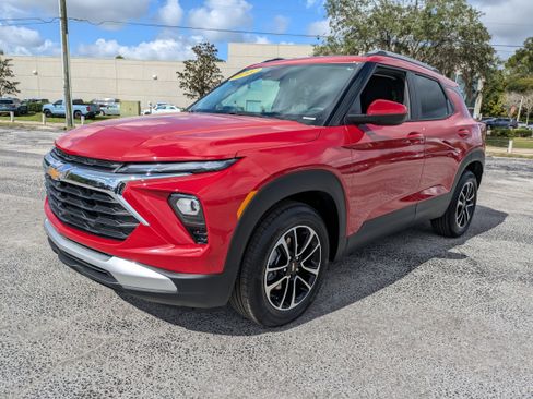 New 2026 Chevrolet TrailBlazer LT w/ Driver Confidence Package image 8