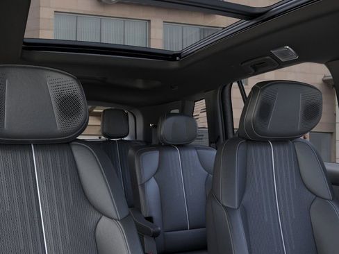 New 2026 Cadillac Vistiq Sport image 24