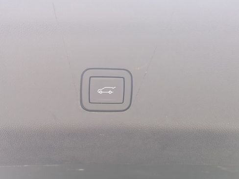 Used 2023 Cadillac Escalade V w/ Heavy-Duty Trailer Package AWD/4WD image 15