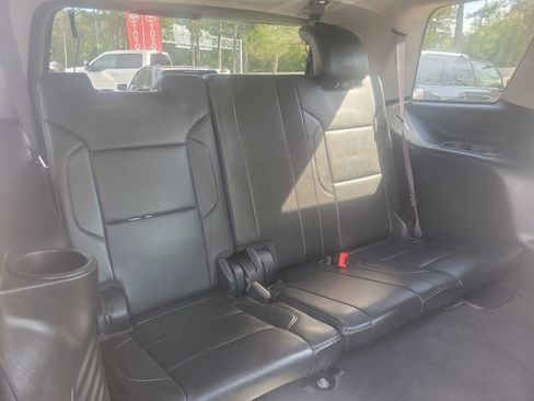 Used 2019 Chevrolet Tahoe LT image 34