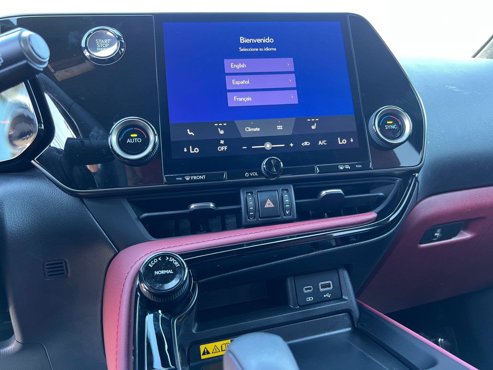 Certified 2025 Lexus NX 250 FWD w/ Accessory Package (Z1) image 22