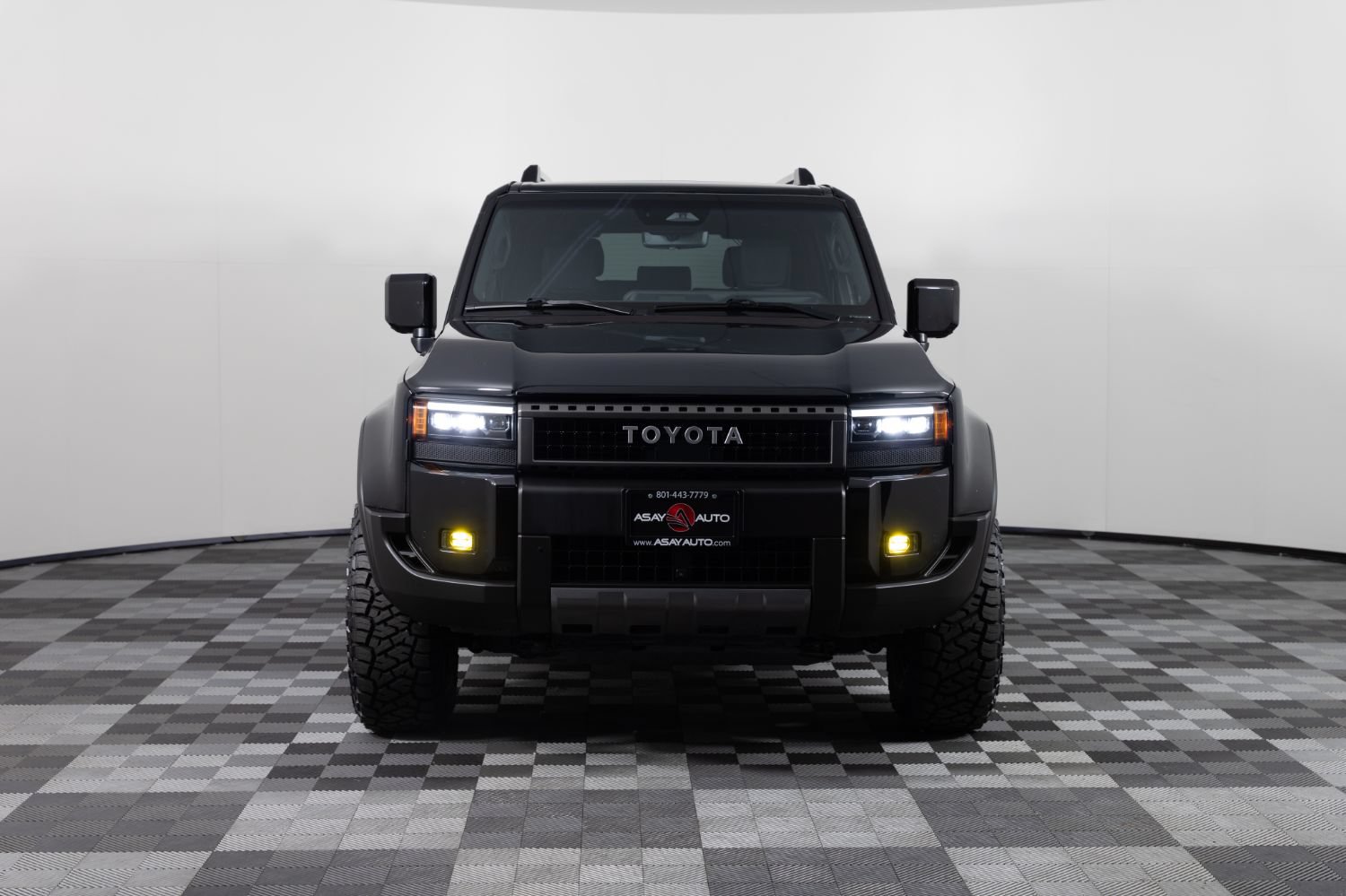 Used 2024 Toyota Land Cruiser w/ Premium Package AWD/4WD image 11
