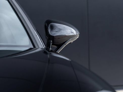 Certified 2018 Porsche Panamera 4S AWD/4WD image 18