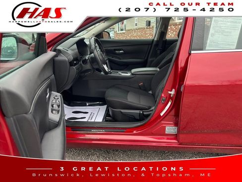 Used 2022 Nissan Sentra SV image 7