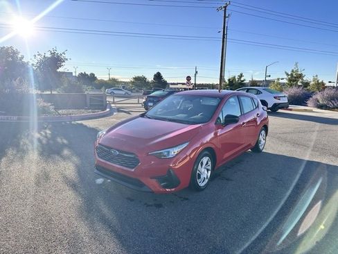 Used 2025 Subaru Impreza 2.0i image 4